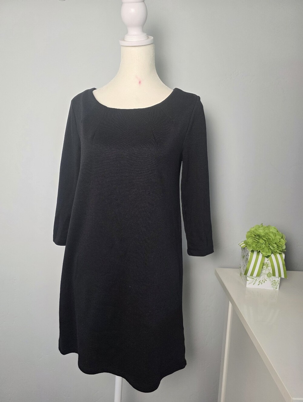H&M Black 3/4 Sleeve Shift Dress Size XS